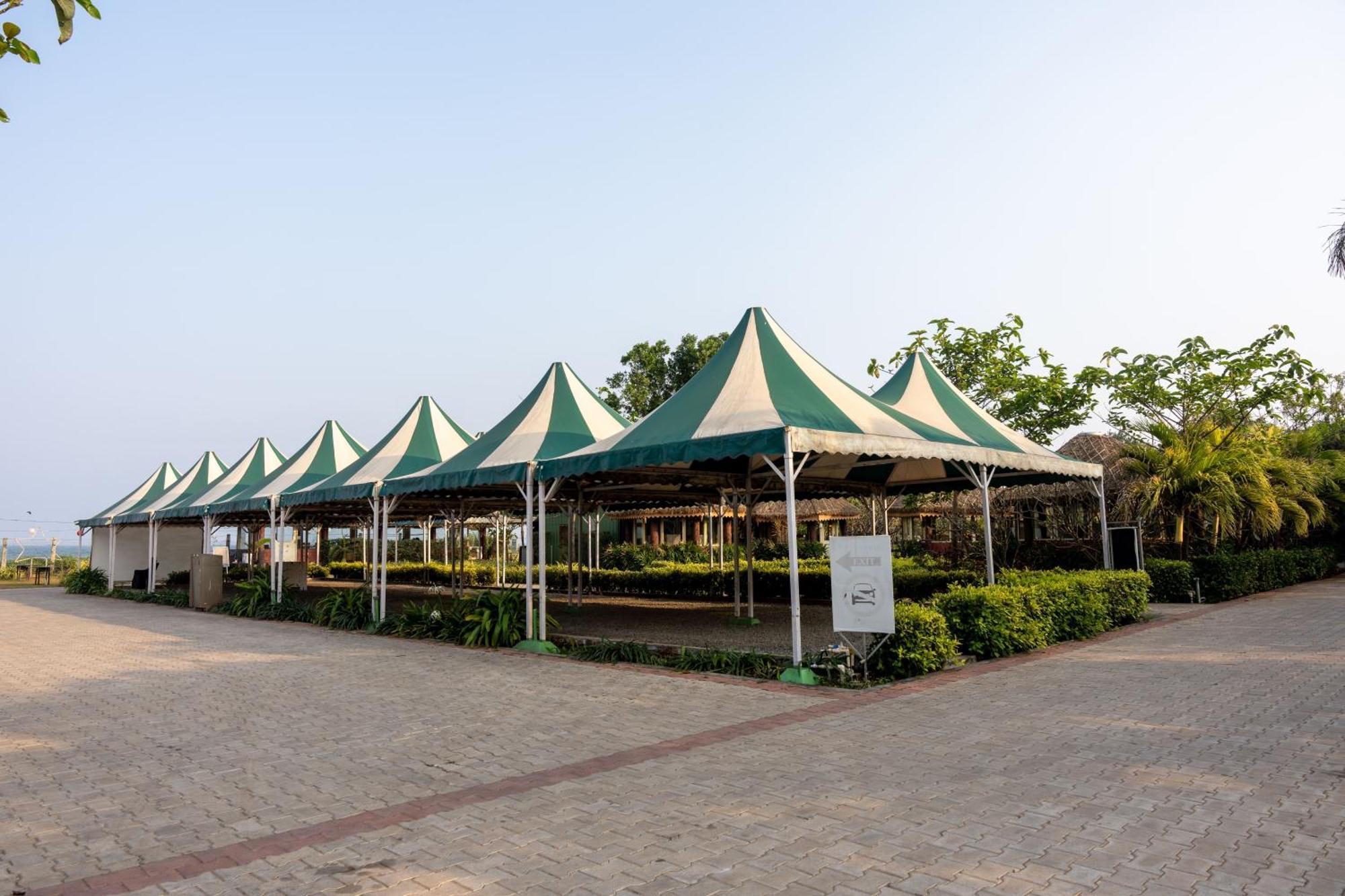 Shore Front Resort فيساخاباتنام المظهر الخارجي الصورة