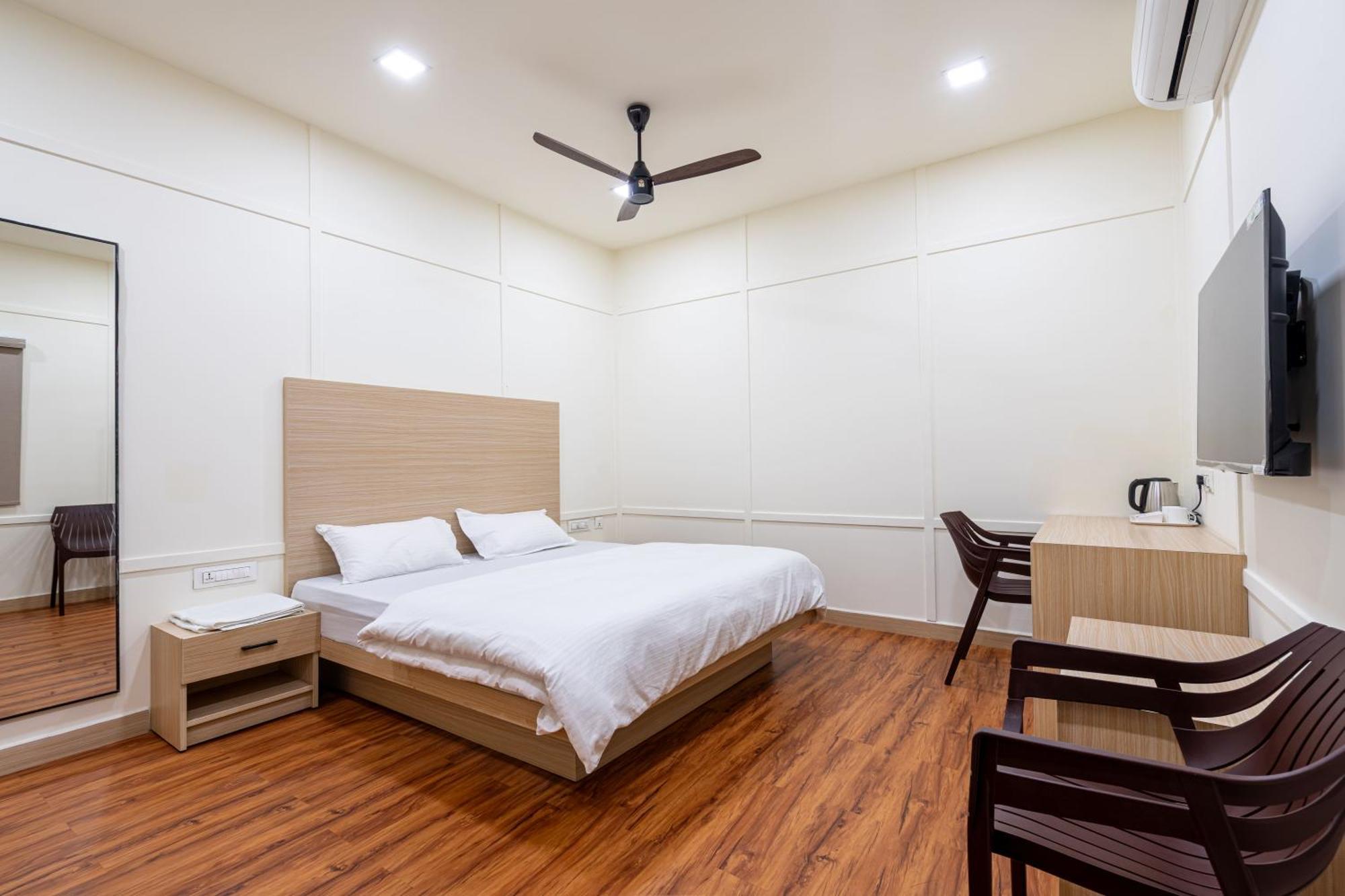 Shore Front Resort فيساخاباتنام المظهر الخارجي الصورة