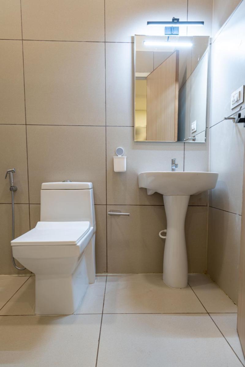 Shore Front Resort فيساخاباتنام المظهر الخارجي الصورة